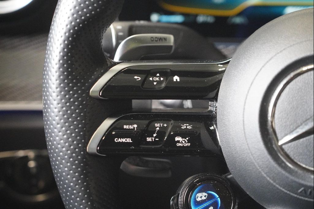 صورة مصغرة 16 لـ 2021 Mercedes-BENZ AMG E 63 S 4MATIC+