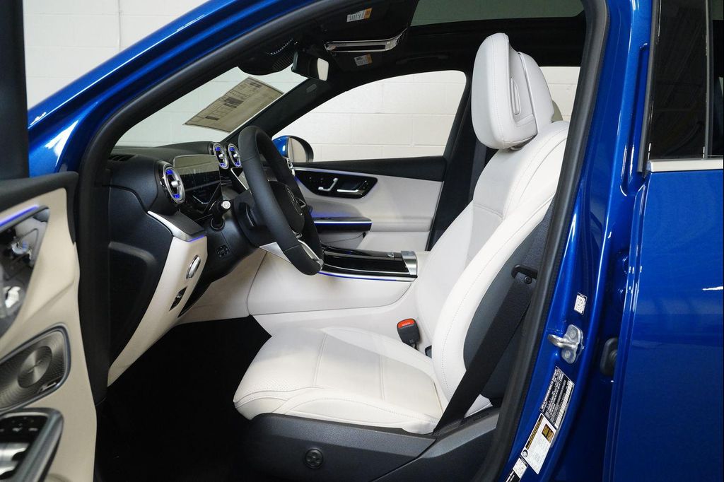 2026 Mercedes-BENZ GLC 缩略图 11