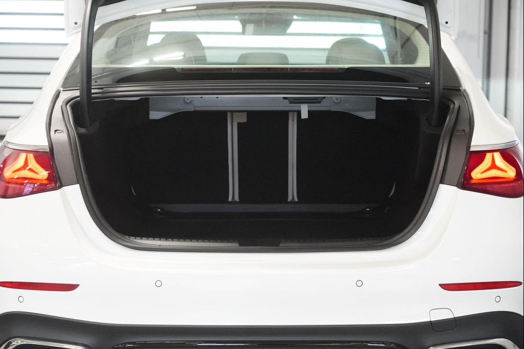 2024 Mercedes-BENZ E-CLASS 缩略图 30