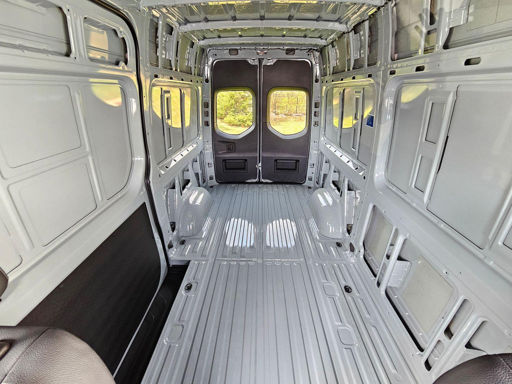 2026 Mercedes-BENZ OTHERS — миниатюра 25