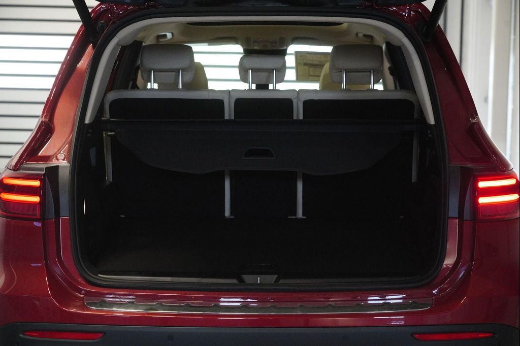2026 Mercedes-BENZ GLB 缩略图 31