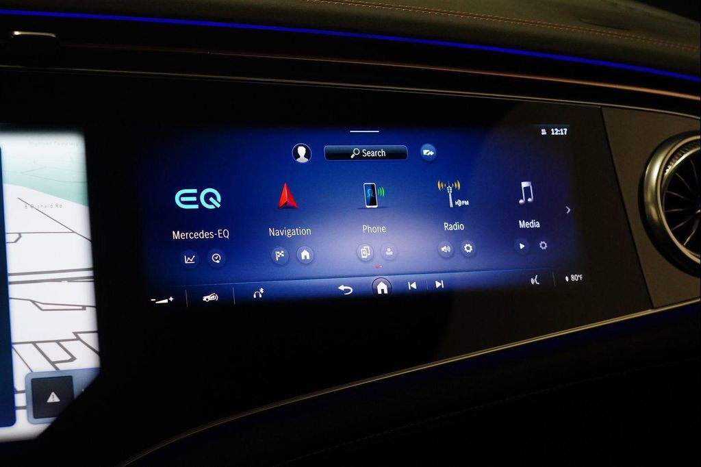 2026 Mercedes-BENZ EQS — миниатюра 26