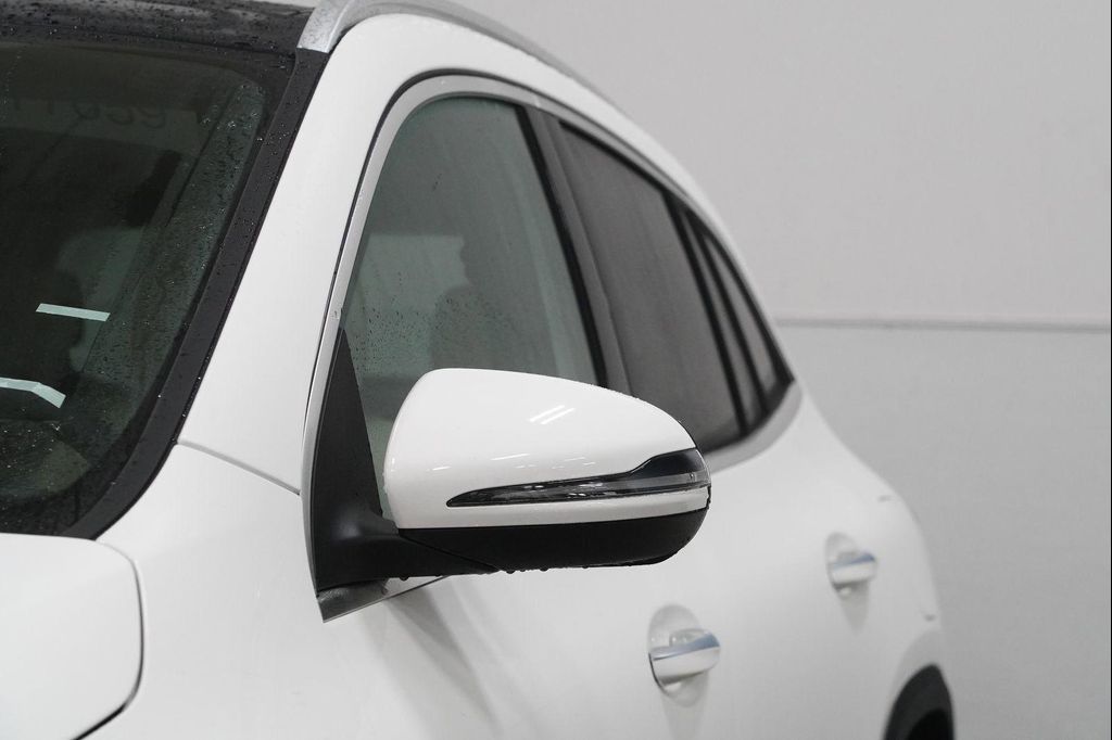 MERCEDES-BENZ GLA-CLASS - 9