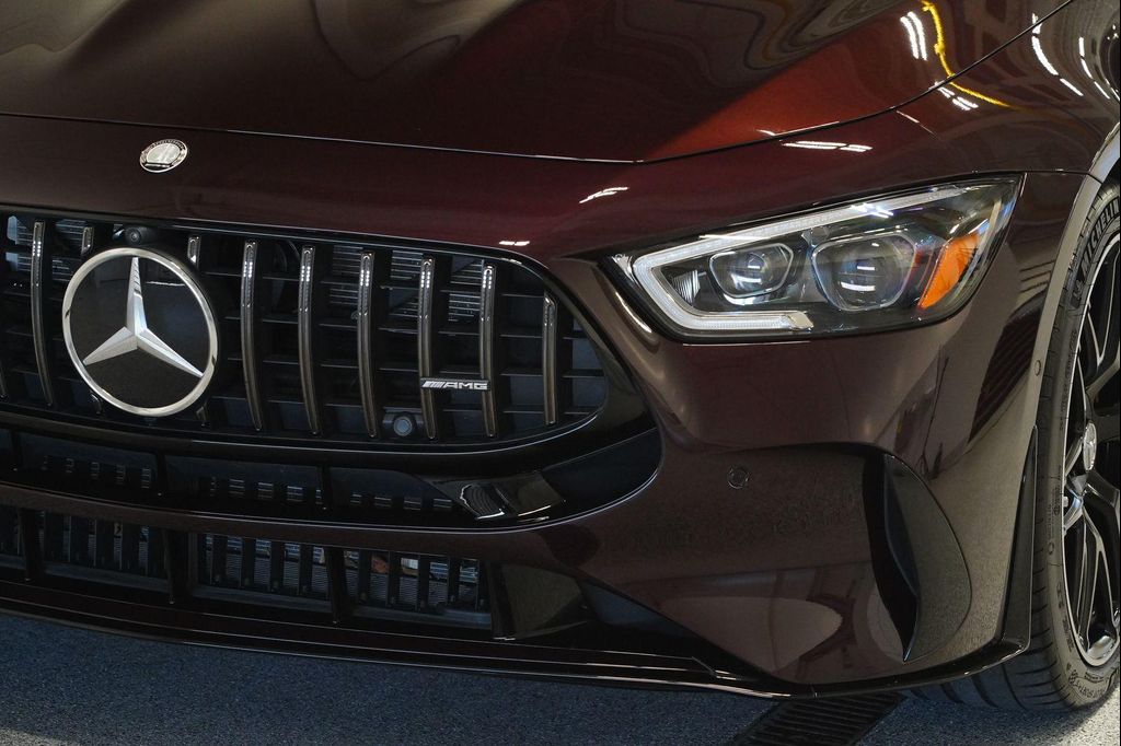 صورة 6 لـ 2024 Mercedes-BENZ OTHERS