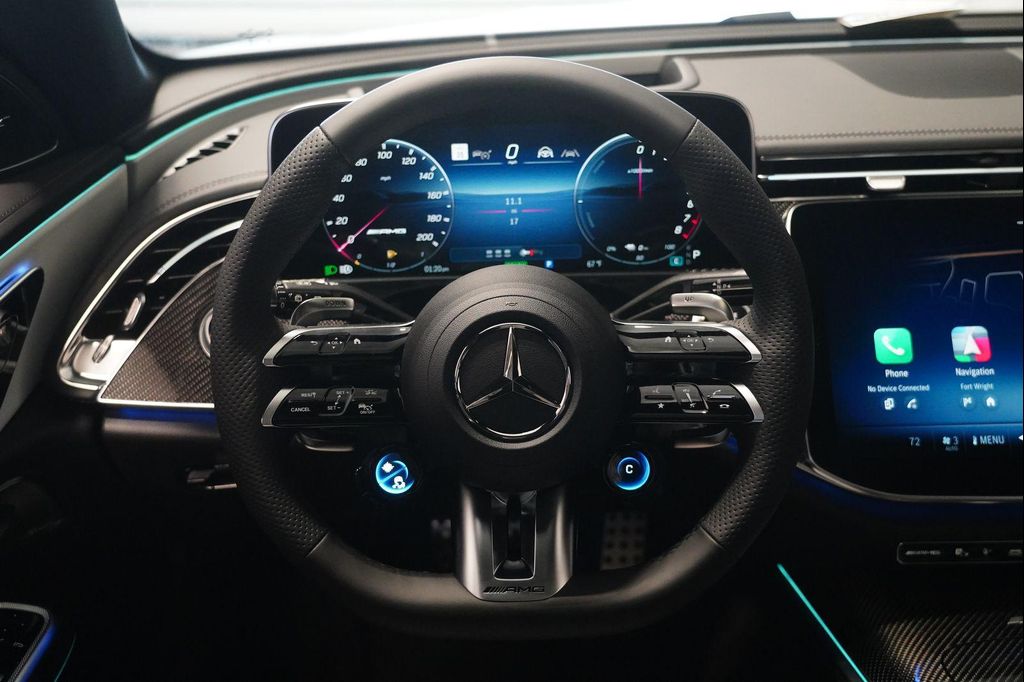 2026 Mercedes-BENZ AMG E 53 E 4MATIC+ — миниатюра 15