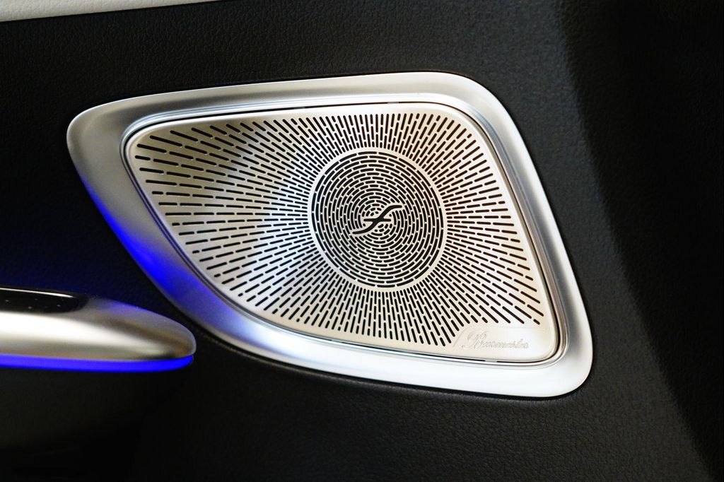 صورة مصغرة 27 لـ 2026 Mercedes-BENZ C-CLASS