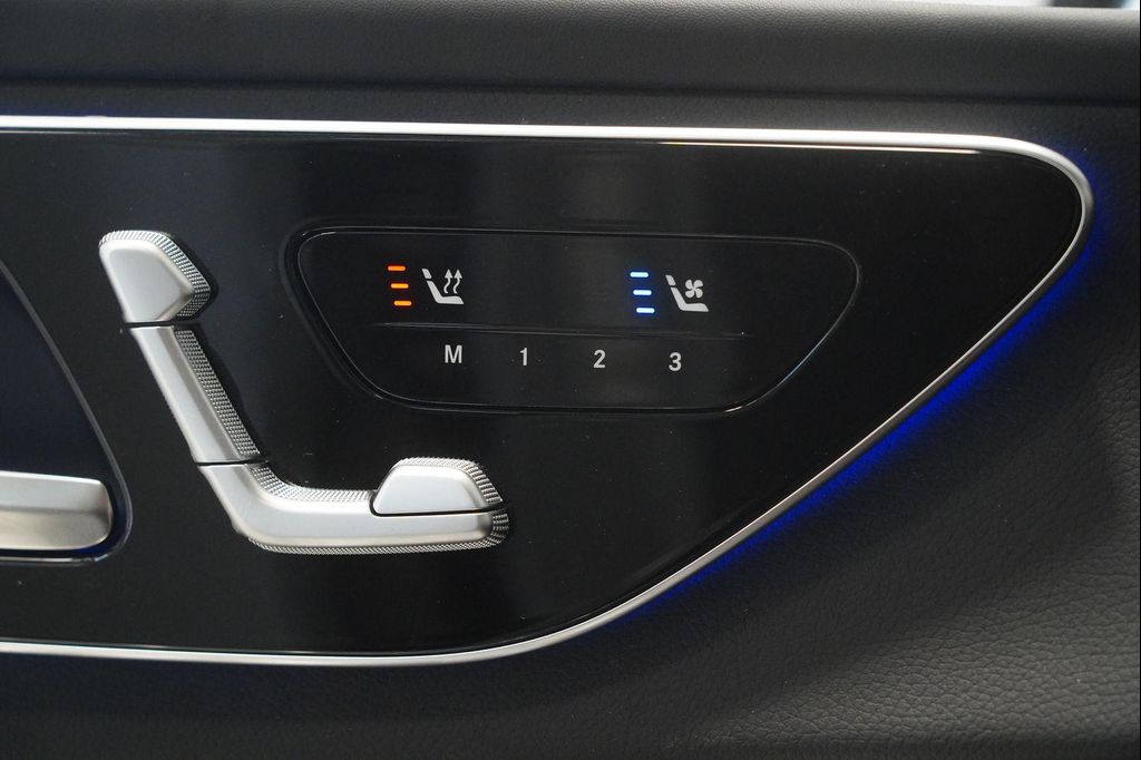 2026 Mercedes-BENZ GLC — миниатюра 26