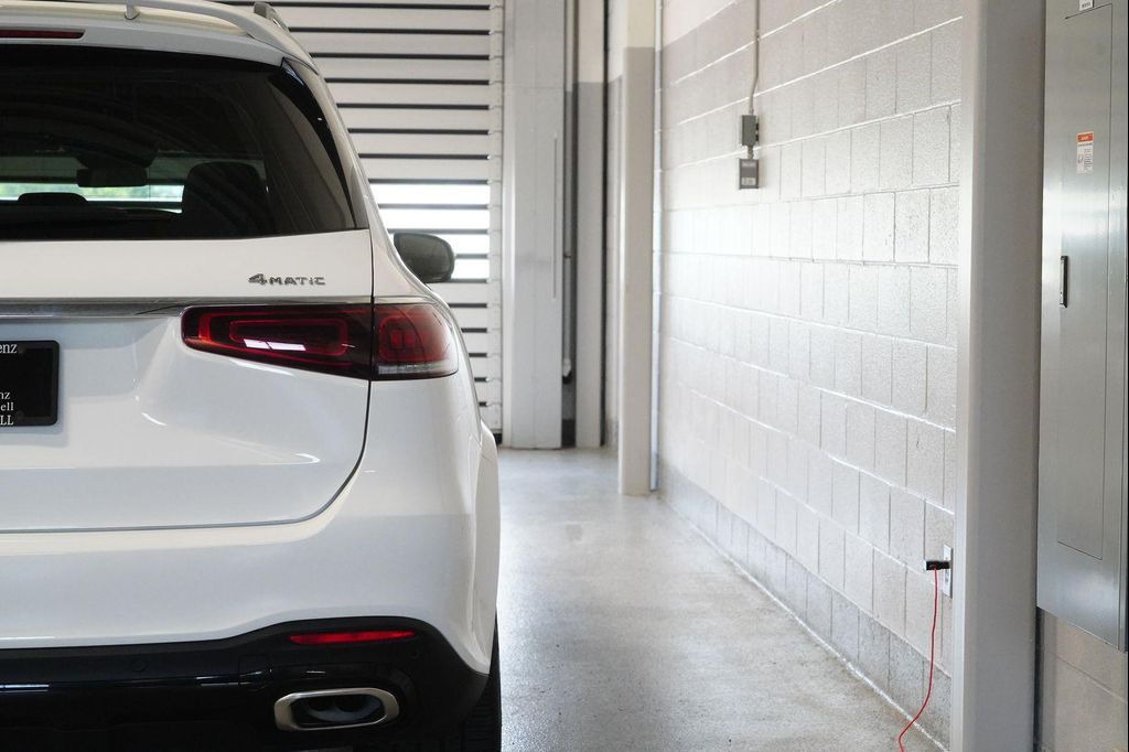 MERCEDES-BENZ GLS-CLASS - 10