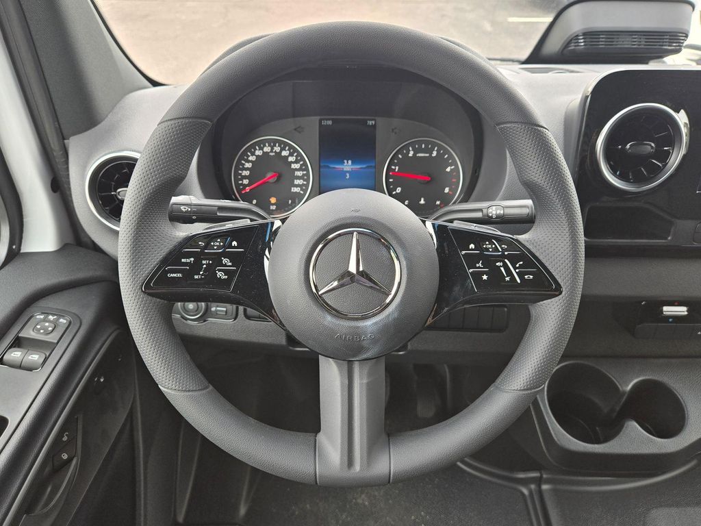 2026 Mercedes-BENZ OTHERS — миниатюра 13