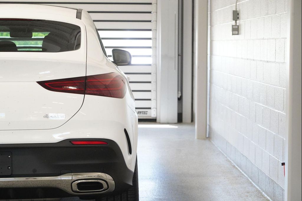 صورة 10 لـ 2026 Mercedes-BENZ GLE
