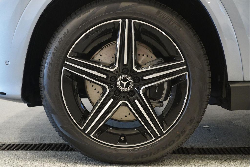 صورة 8 لـ 2026 Mercedes-BENZ GLE