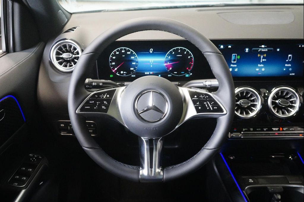2026 Mercedes-BENZ GLA 缩略图 15