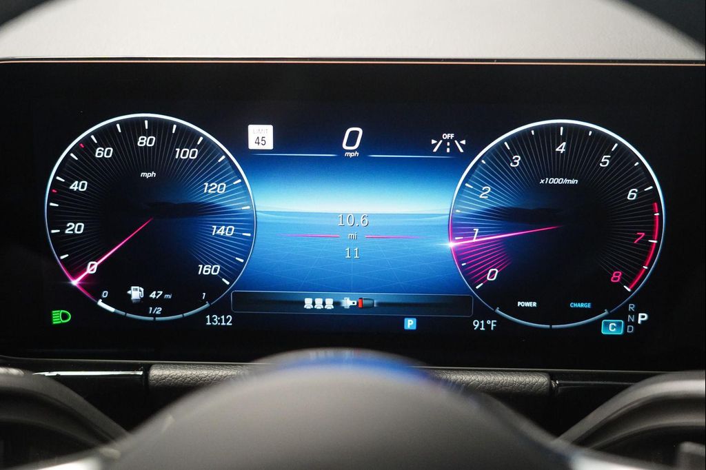 2026 Mercedes-BENZ GLA — миниатюра 18
