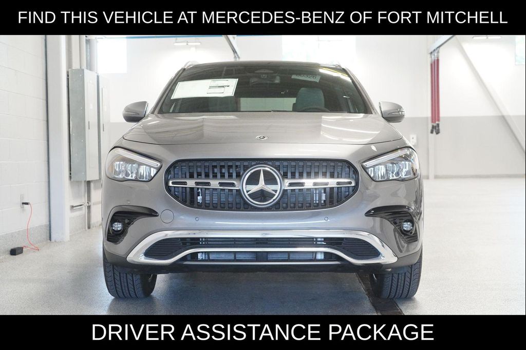 2026 Mercedes-BENZ GLA — фото 2