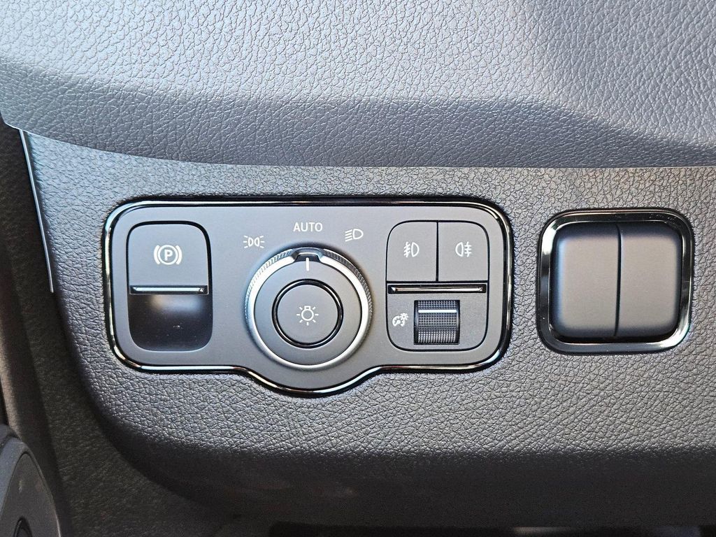 2026 Mercedes-BENZ OTHERS thumbnail 26