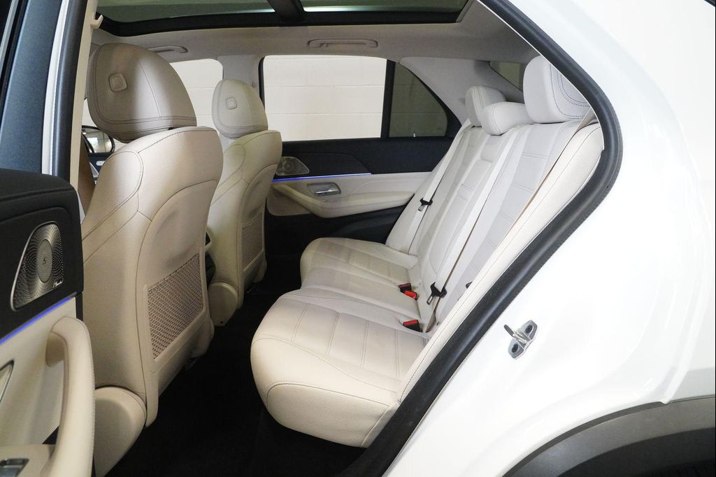 2024 Mercedes-BENZ GLE — миниатюра 13