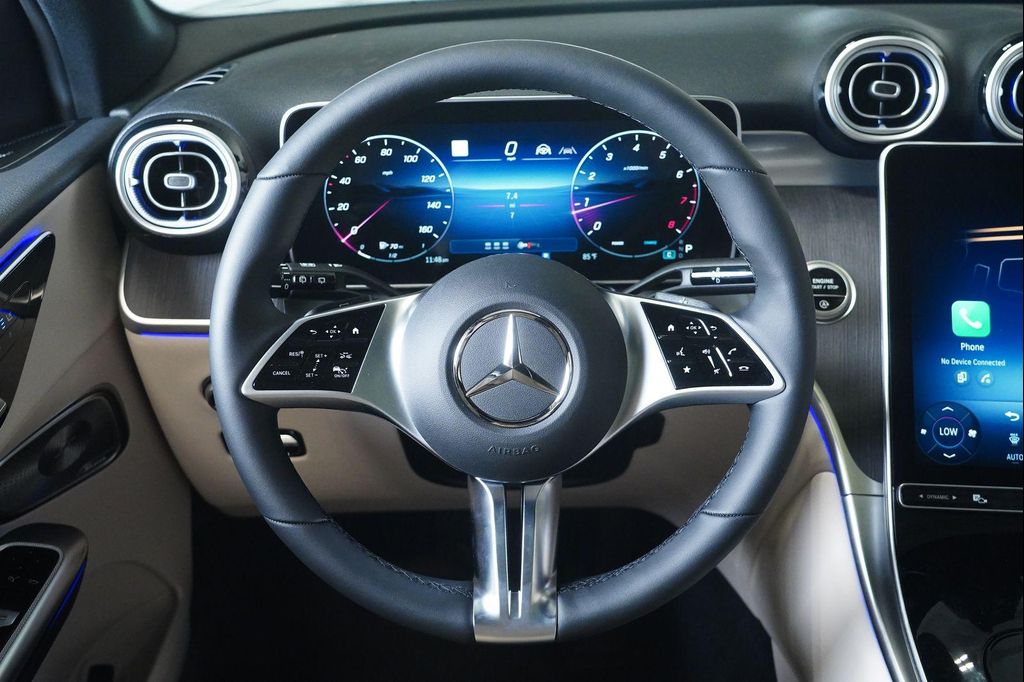 صورة مصغرة 15 لـ 2026 Mercedes-BENZ GLC