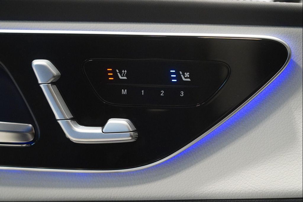 2026 Mercedes-BENZ GLC 缩略图 27