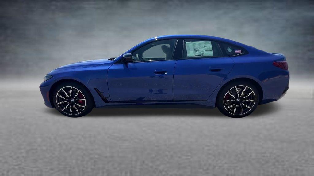 صورة 9 لـ 2026 BMW I4 GRAN COUPE XDRIVE40