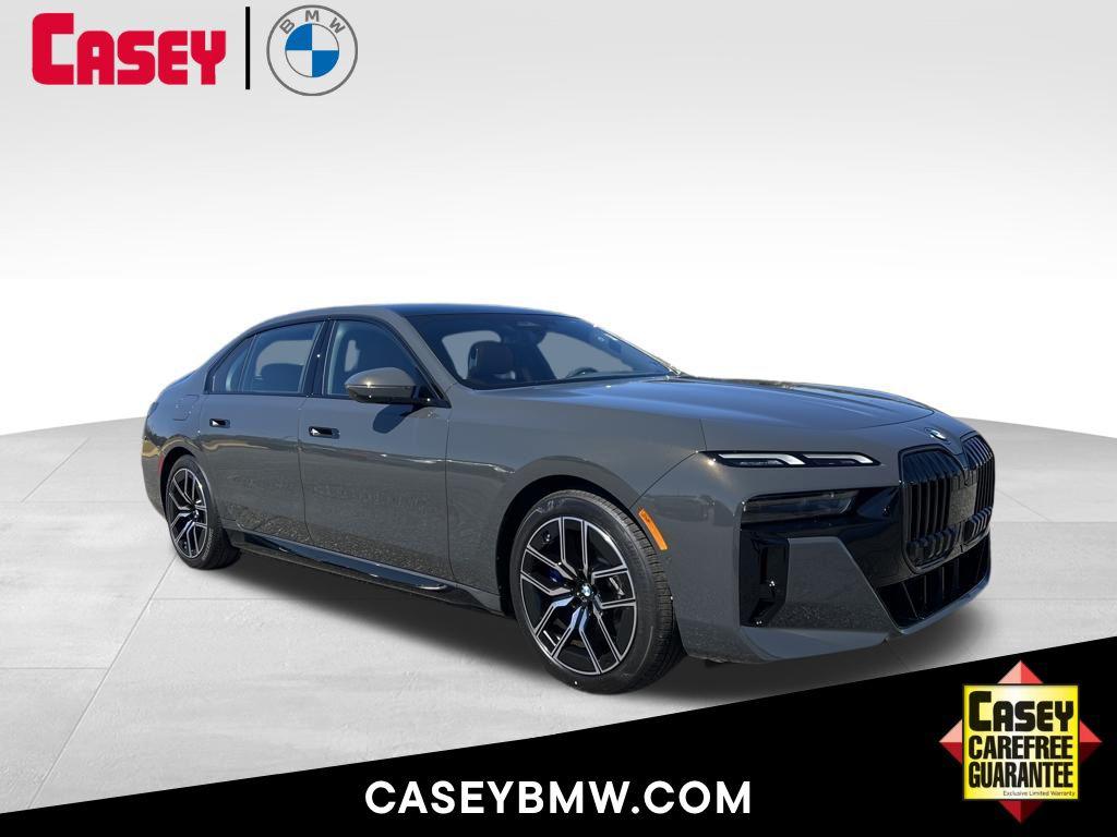 New 2026 BMW 750e i xDrive