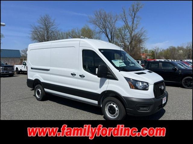 New 2026 Ford Transit-250 148 WB Medium Roof Cargo