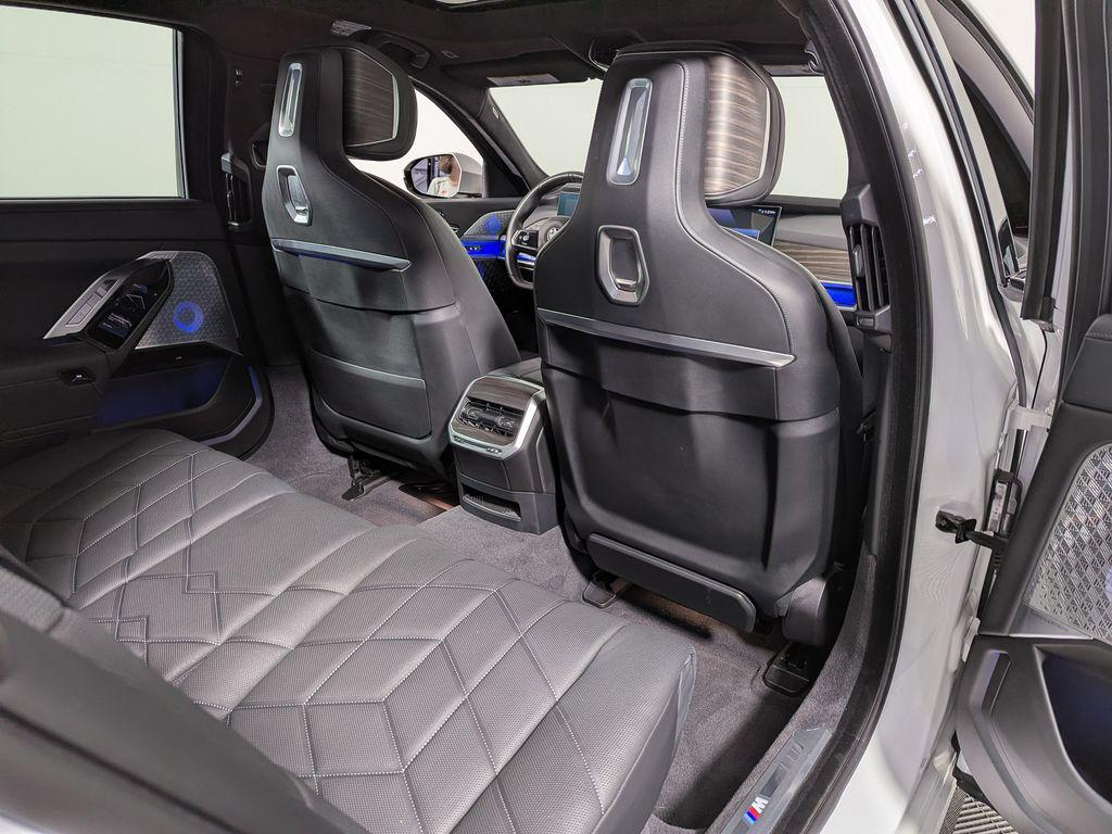 صورة مصغرة 34 لـ 2024 BMW 760 XDRIVE