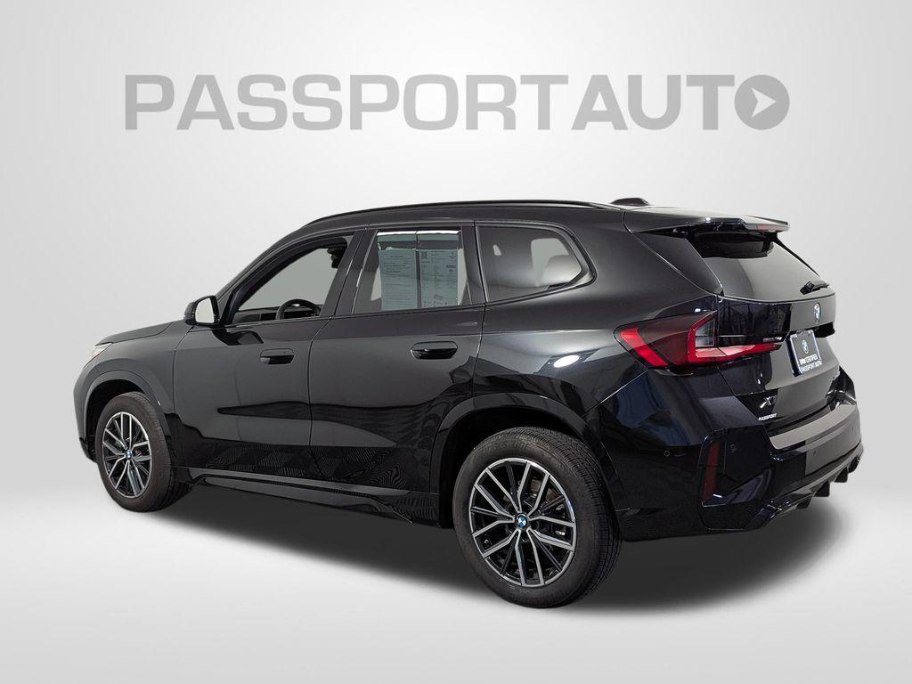 2024 BMW X1 XDRIVE28I photo 3