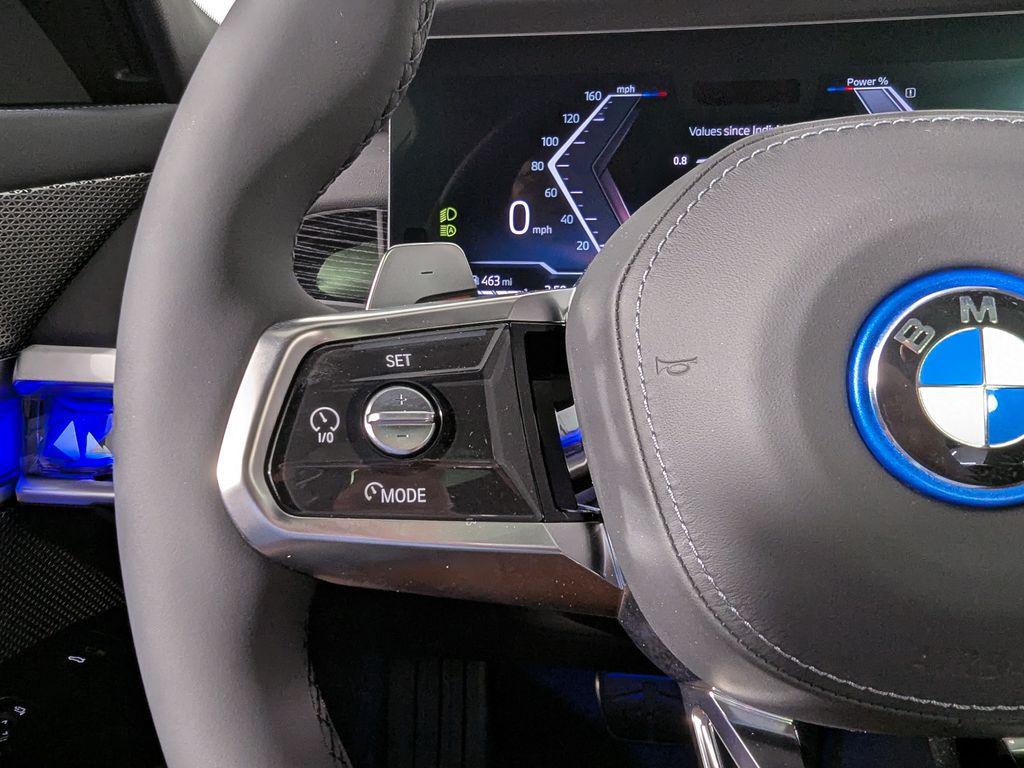 2026 BMW 750E I XDRIVE — миниатюра 26