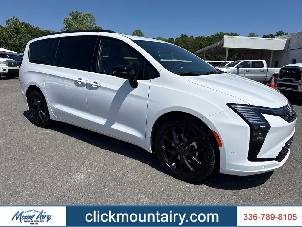 New 2027 Chrysler Pacifica Limited