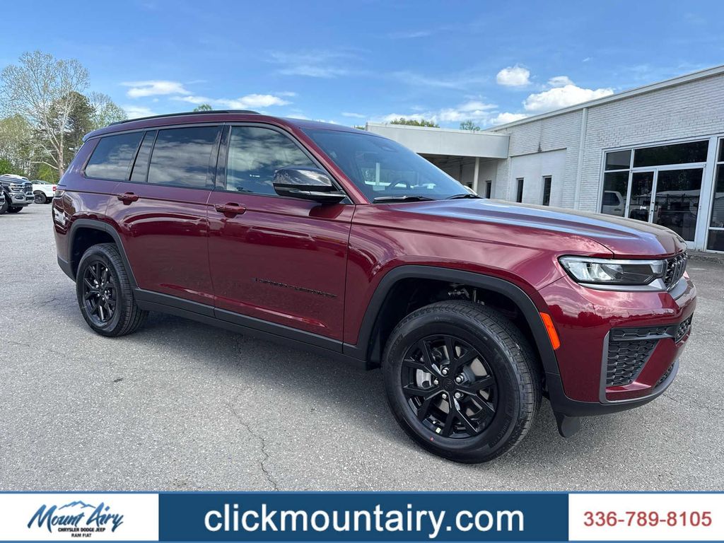 New 2026 Jeep Grand Cherokee L Laredo