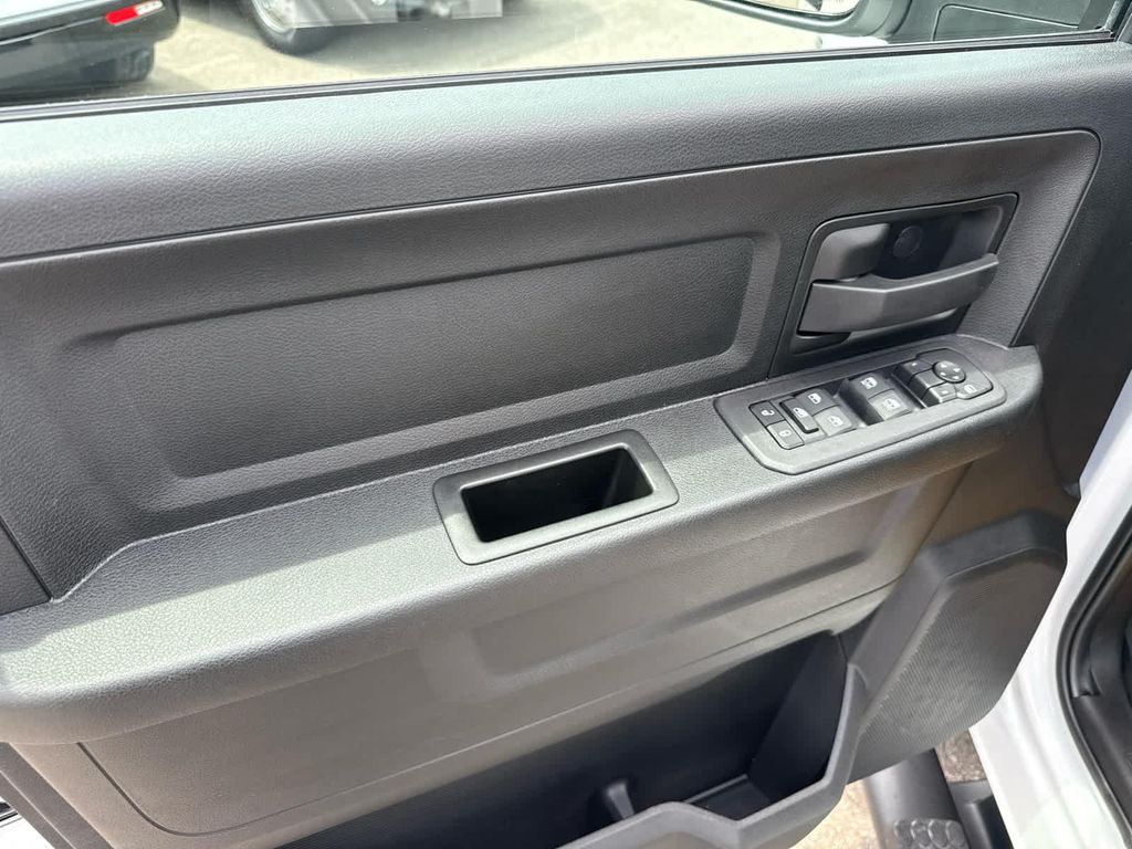 2026 RAM 3500 TRADESMAN 4X4 CREW CAB 8 BOX 照片 17