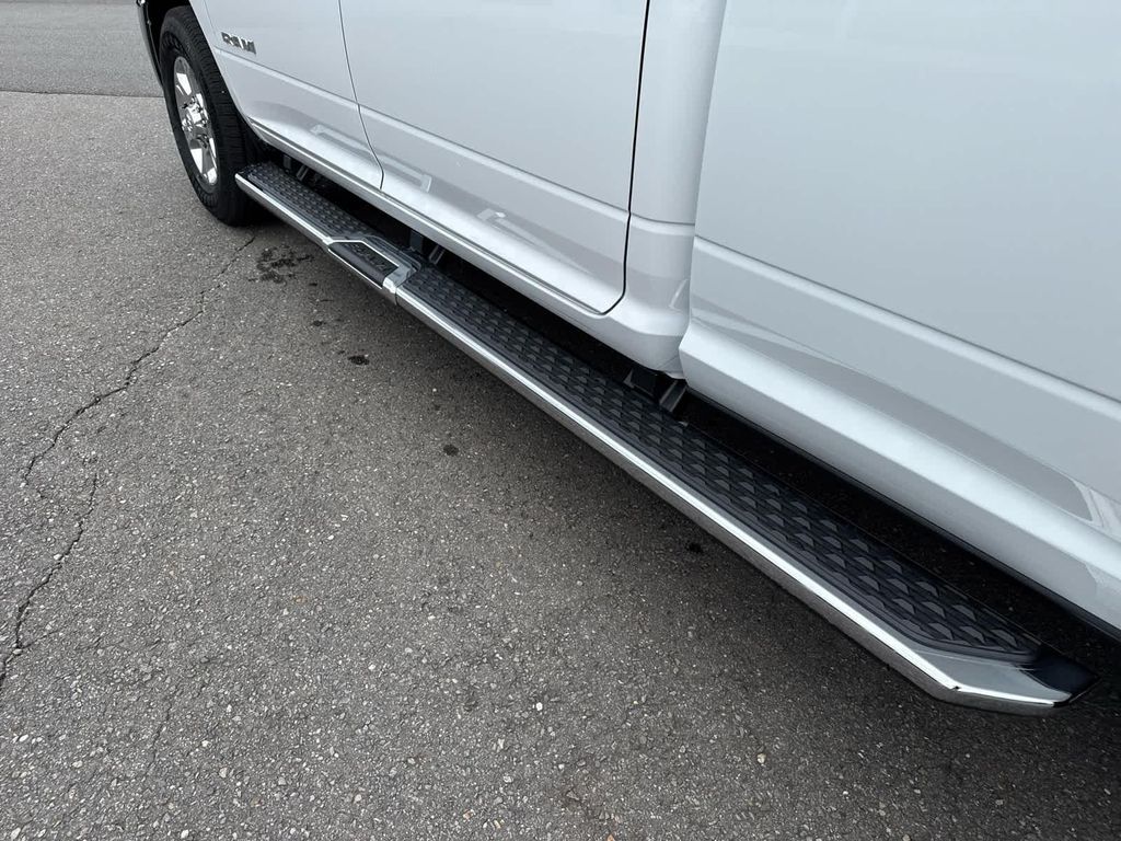 2025 RAM 2500 BIG HORN 4X2 CREW CAB 8 BOX 缩略图 25