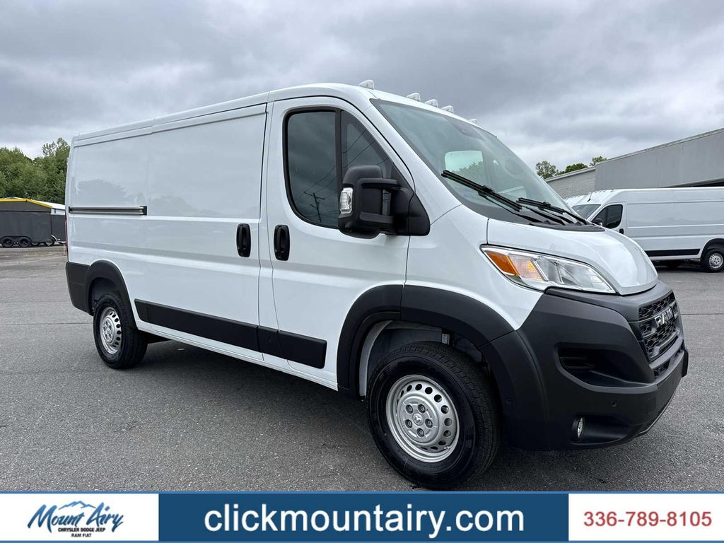 New 2026 RAM ProMaster 3500 Low Roof