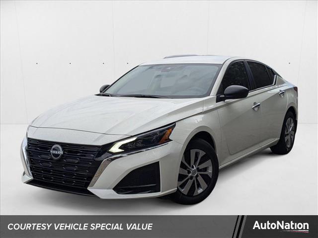 New 2025 Nissan Altima S FWD