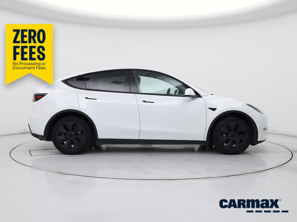 TESLA MODEL Y LONG RANGE - 9