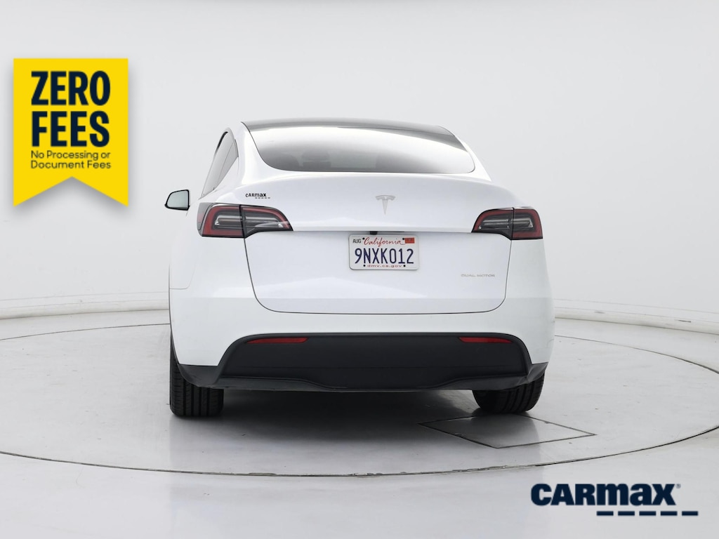 TESLA MODEL Y LONG RANGE - 7