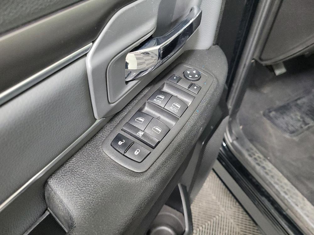 2022 RAM 1500 CLASSIC SLT — миниатюра 27