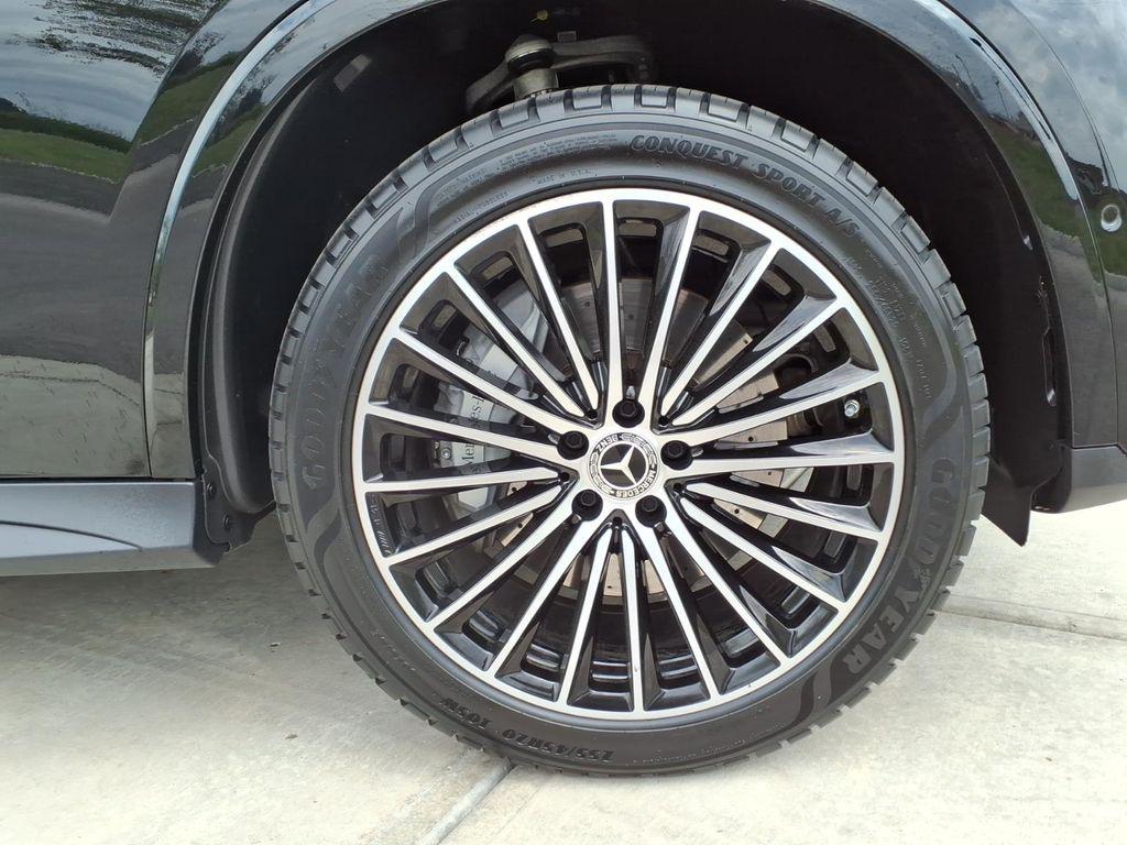 MERCEDES-BENZ GLC - 9