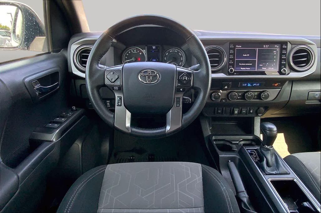 2023 Toyota TACOMA TRD SPORT — фото 5