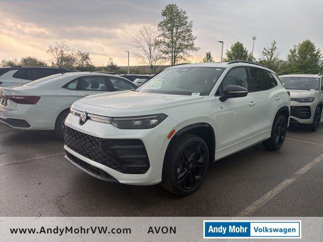 New 2026 Volkswagen Tiguan 2.0T SE R-Line Black 4MOTION