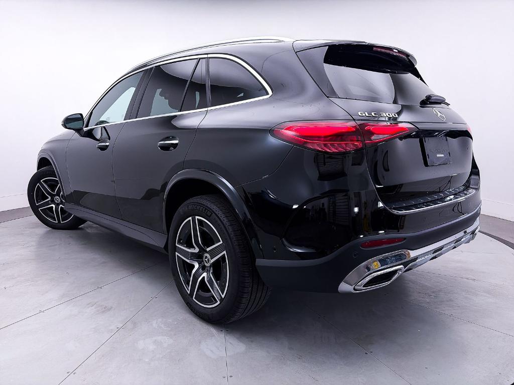 MERCEDES-BENZ GLC - 2