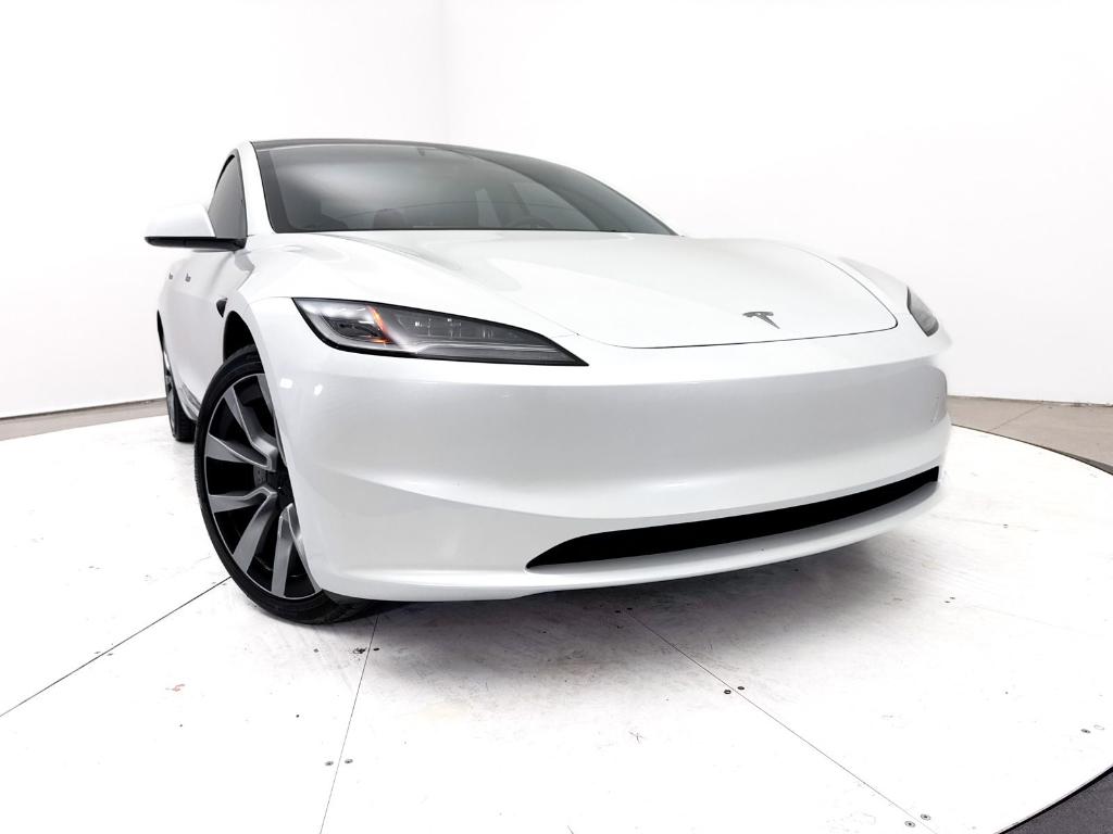 TESLA MODEL 3 BASE - 7