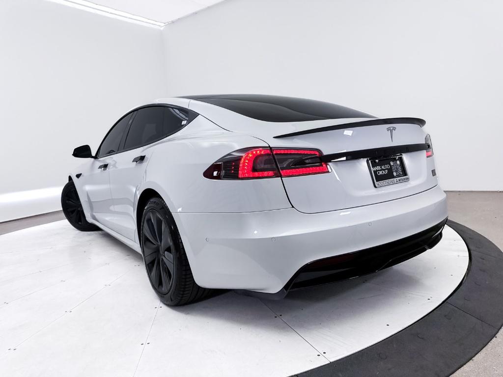 TESLA MODEL S PLAID - 2