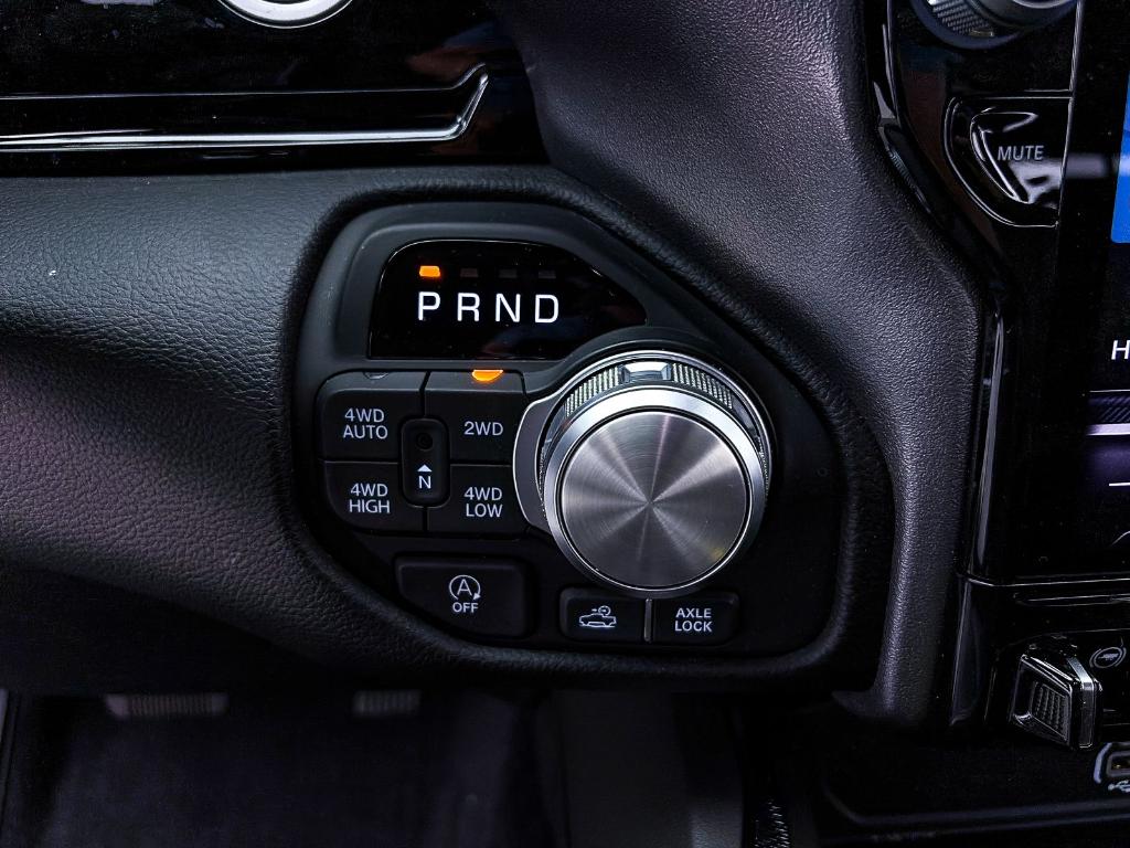 2025 RAM 1500 REBEL — миниатюра 25