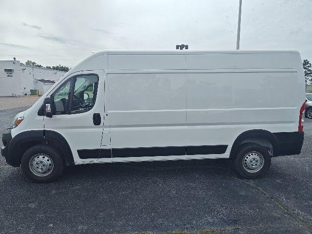 2025 RAM PROMASTER 2500 TRADESMAN photo 3