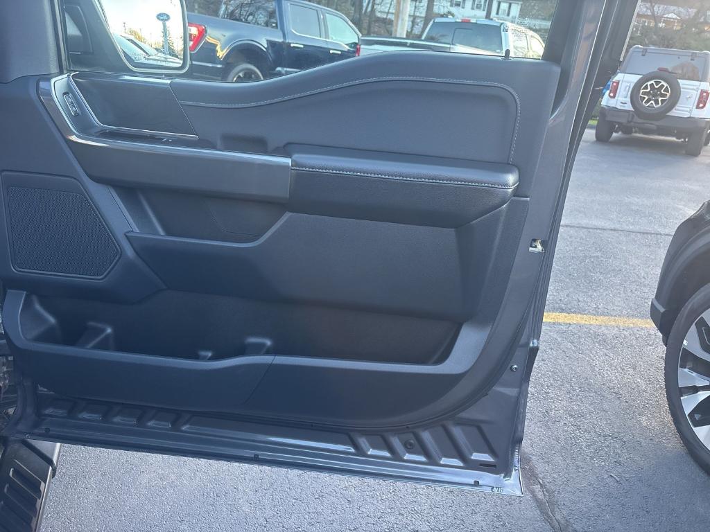 صورة مصغرة 43 لـ 2023 FORD F-150 XLT