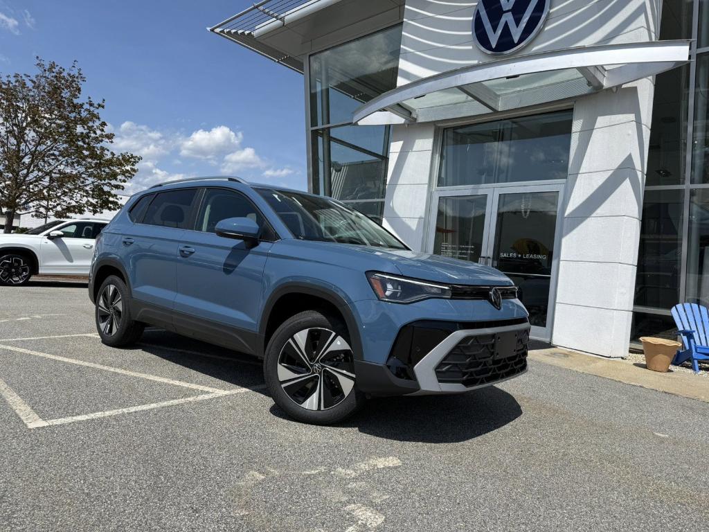 New 2026 Volkswagen Taos 1.5T SE