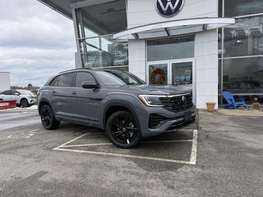 New 2026 Volkswagen Atlas Cross Sport 2.0T SEL R-Line Black