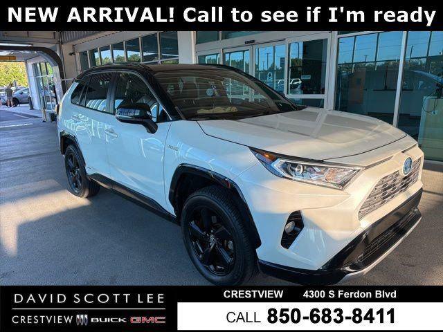 TOYOTA RAV4 - 1