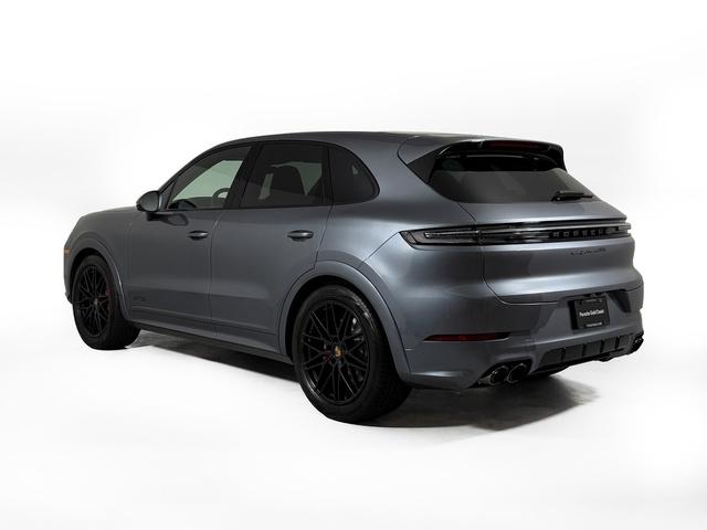 صورة 3 لـ 2026 Porsche CAYENNE GTS